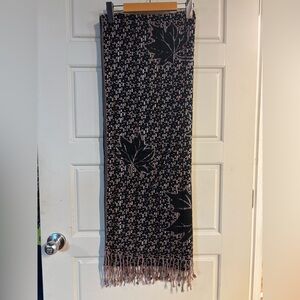 Elegant Multi Coloured Leaf Pattern Scarf